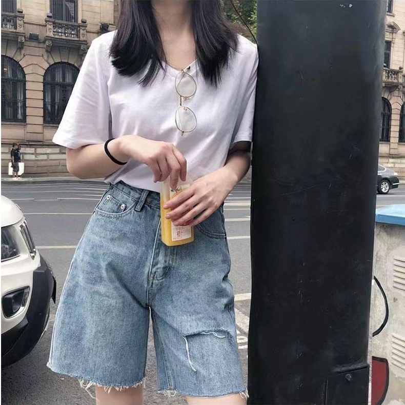 Denim shorts women's loose straight mid-leg pants Hong Kong style ripped mid-leg pants trendy outer wear dad pants mid-length shorts