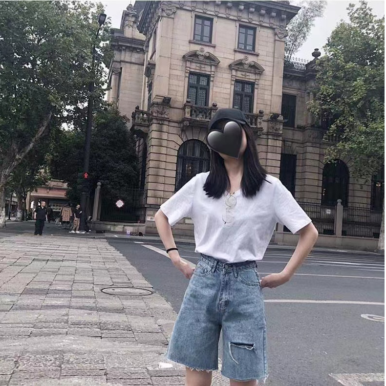 Denim shorts women's loose straight mid-leg pants Hong Kong style ripped mid-leg pants trendy outer wear dad pants mid-length shorts