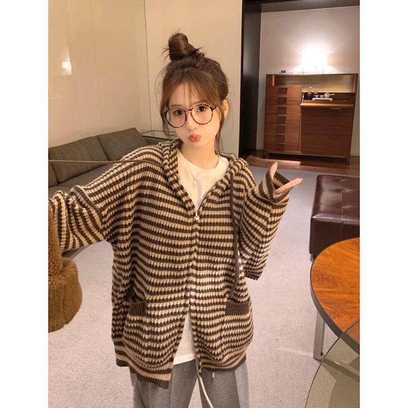 Autumn and winter Korean version  new fashion casual loose versatile hooded zipper contrast striped long-sleeved sweater for women