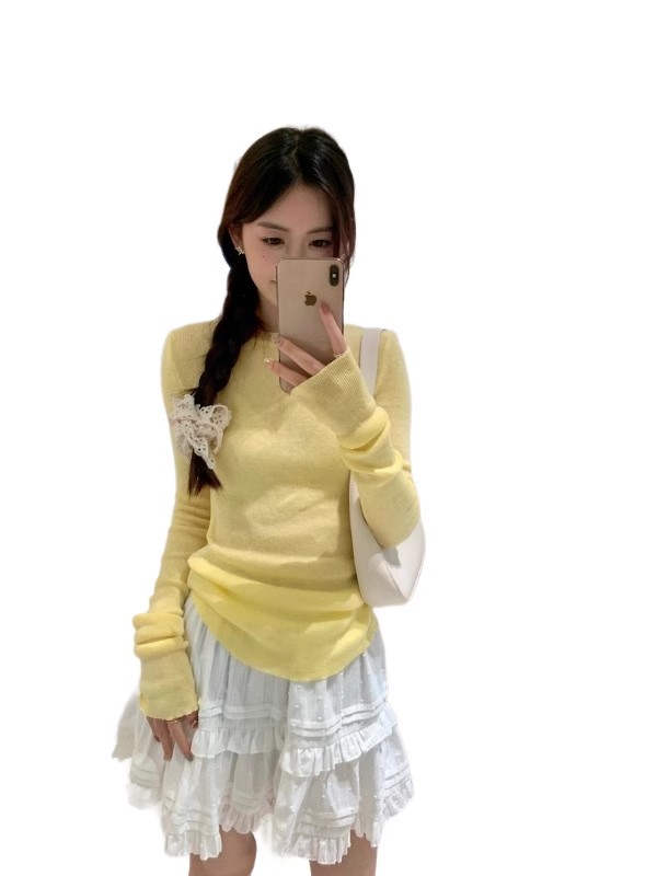 Creamy yellow knitted sweater for women spring new slim fit bottoming sweater thin round neck long sleeve spring and autumn top