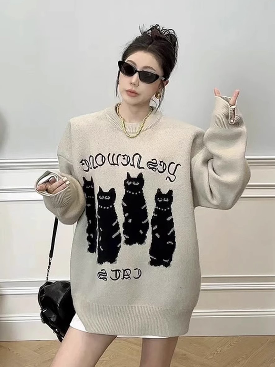 Korean style autumn and winter lazy style cat jacquard letter embroidery round neck long sleeve warm thick knitted sweater top for women