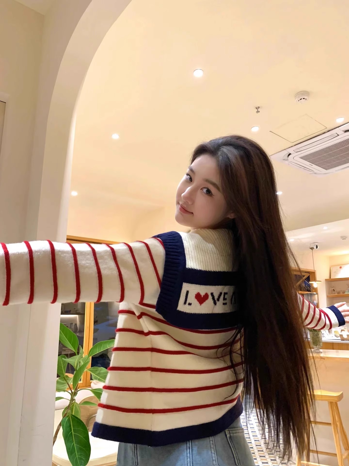 French style striped long-sleeved sweater jacket for women 2024 spring and autumn new design knitted cardigan top