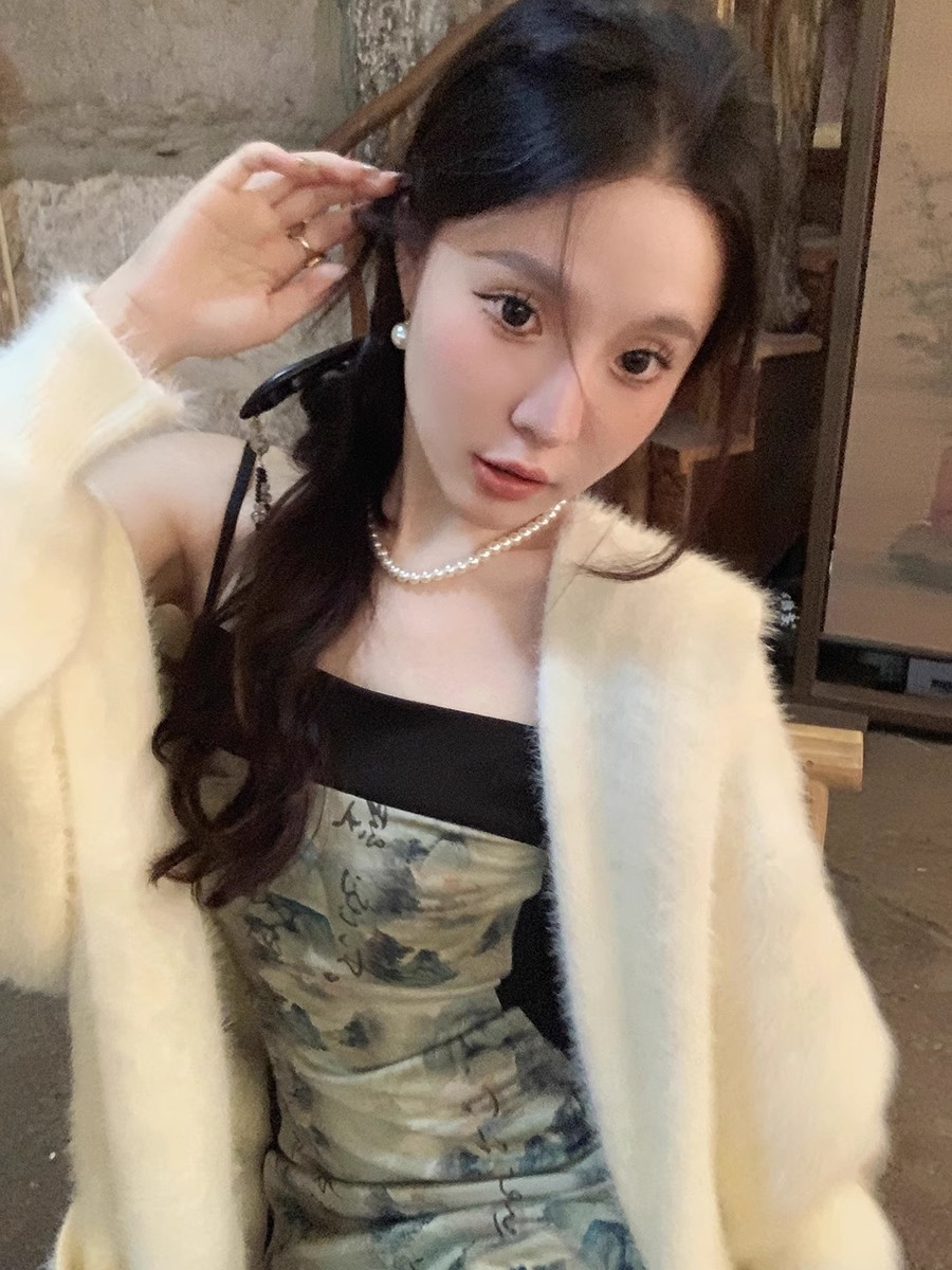 GUOGUOWOMEN Guoguojia's new autumn sweater jacket for women, loose outer wear, slim sweater cardigan