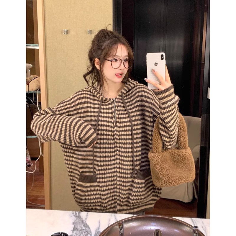 Autumn and winter Korean version  new fashion casual loose versatile hooded zipper contrast striped long-sleeved sweater for women