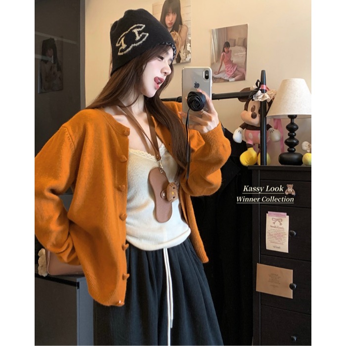 Love single-breasted knitted cardigan for women autumn 2024 new design sweater jacket loose lazy style top