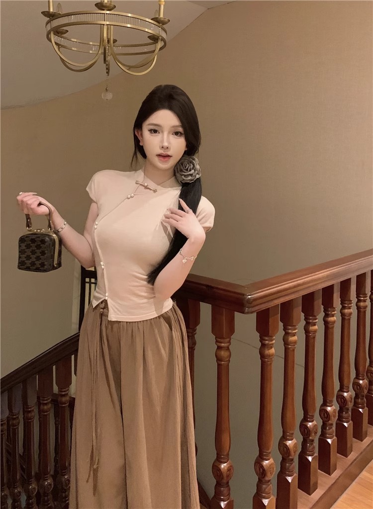 New Chinese style national style cheongsam short-sleeved T-shirt for women in summer, pure and sweet hot girl irregular top, chic and beautiful small shirt