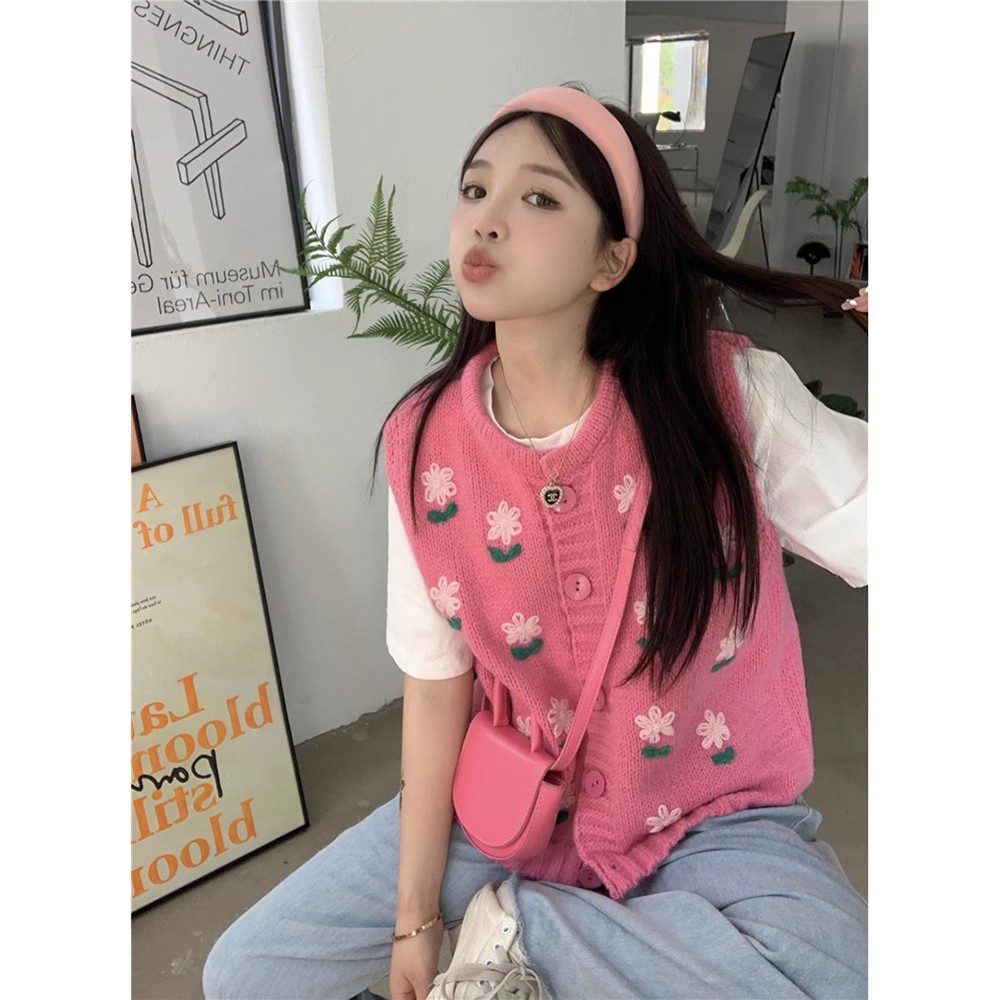 Sweet age-reducing pink knitted vest for women's outer wear spring design embroidered flowers layered sweater vest vest