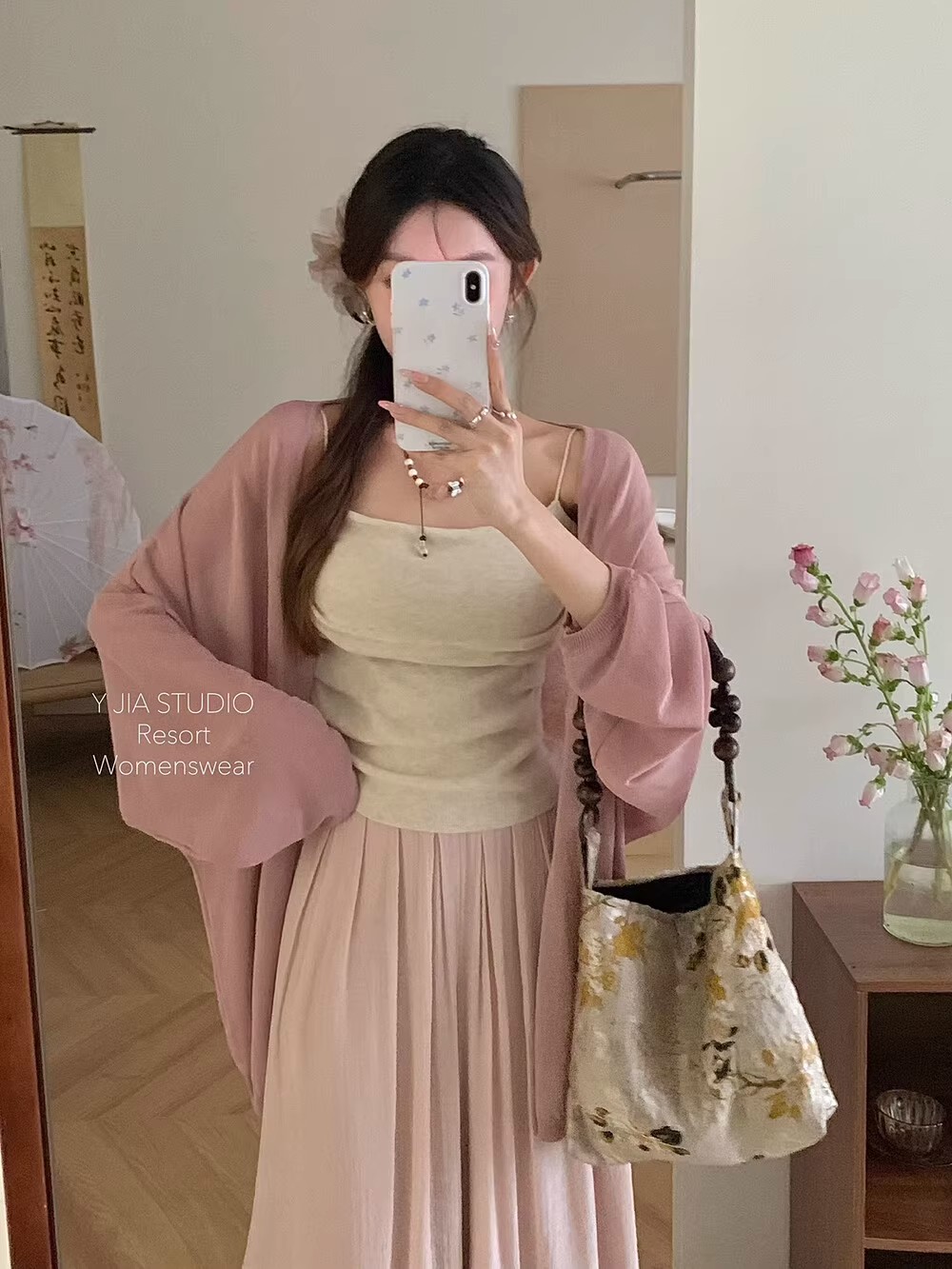 Gentle and lazy style, versatile ice silk sun protection top, summer long-sleeved loose outer knitted cardigan, mid-length shawl