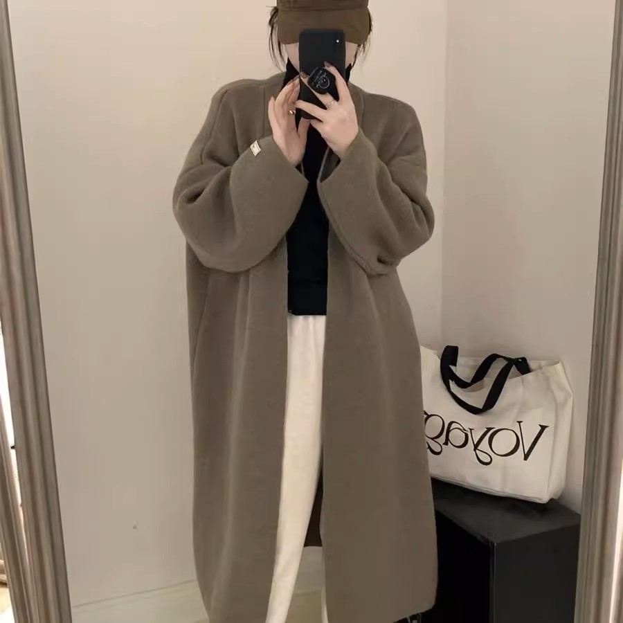 New autumn and winter thick long knitted sweater jacket for women clean version over the knee high-end sweater loose foreign style cardigan for outer wear