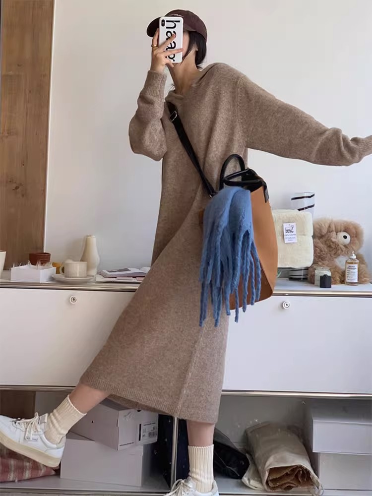 Long knee-high white hooded sweater for women in autumn and winter for small people, lazy style loose bottoming knitted dress