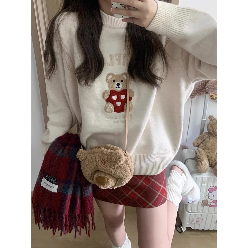 Bear embroidered knitted sweater women's autumn and winter  new sweet French soft waxy pullover loose long-sleeved top