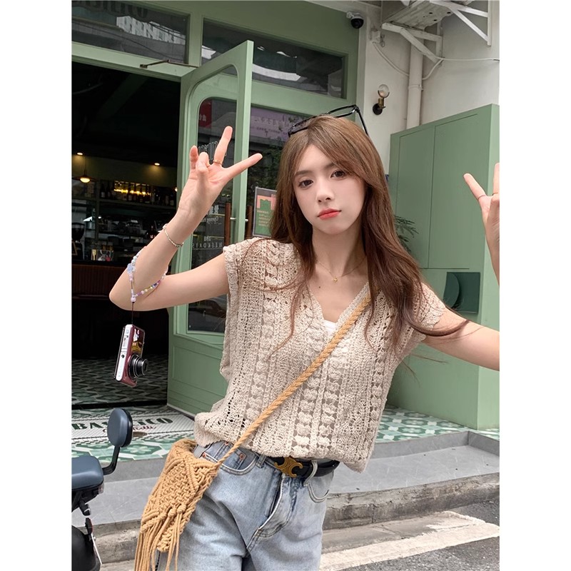 Crocheted Hollow Sleeveless Knitted Vest Women's Summer New Design Niche Temperament Short Outerwear Top