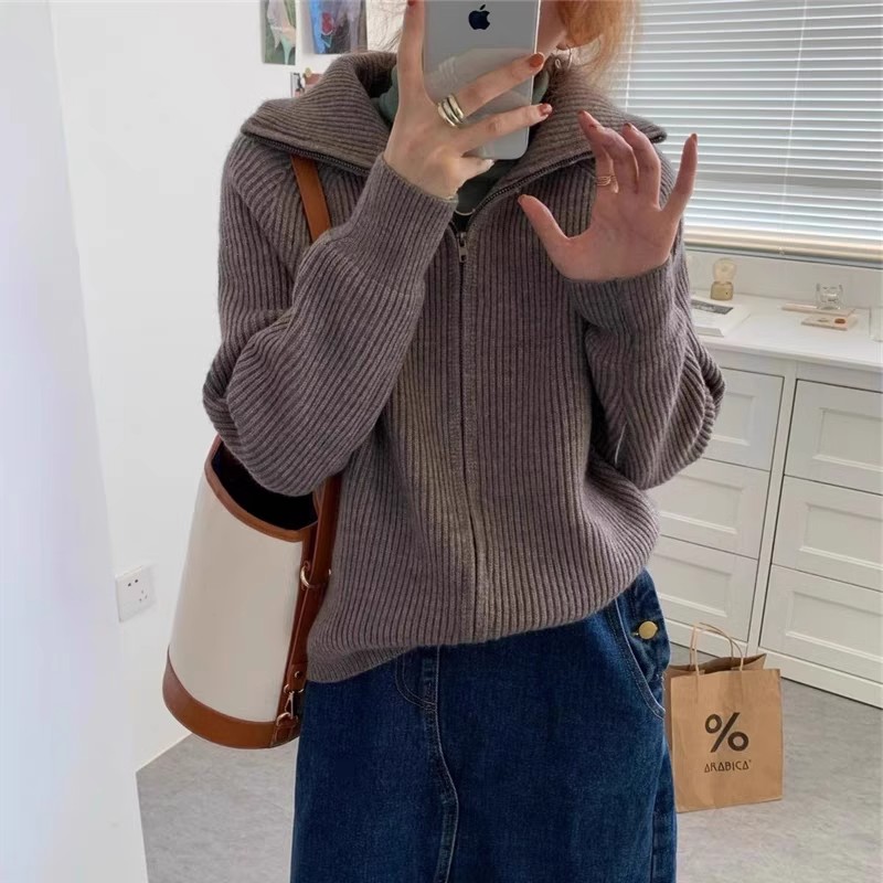 Autumn and winter lazy style high collar thickened knitted cardigan Korean style ins zipper design niche lapel sweater for women