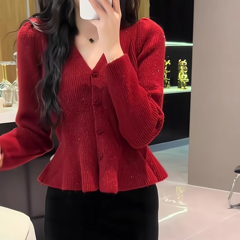 Red knitted cardigan for women with V-neck ruffle design, short style for autumn and winter, new style, high-end, slimming and versatile