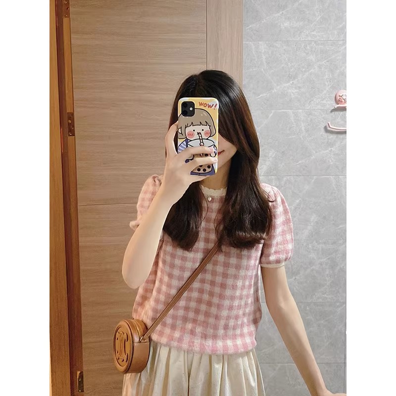 Slim, flesh-covering, sweet and spicy top, right shoulder short pink plaid short-sleeved T-shirt for women 2024 new bottoming shirt summer