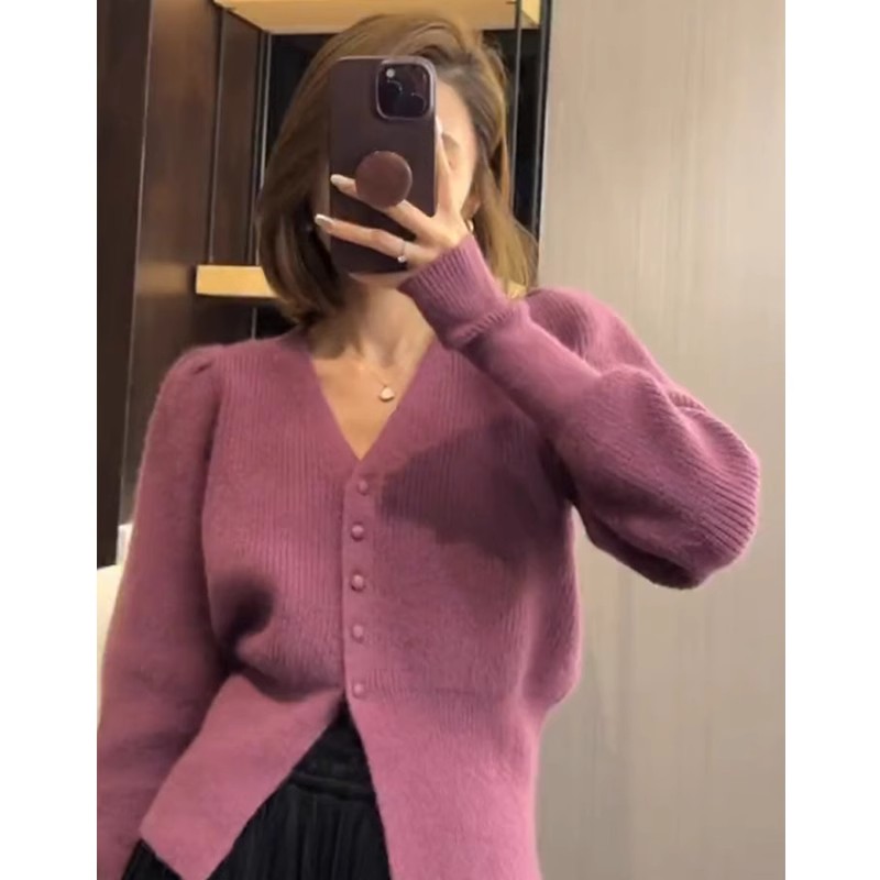 Lazy style sweater jacket for women autumn and winter  new knitted cardigan for small people, high-end and super good-looking