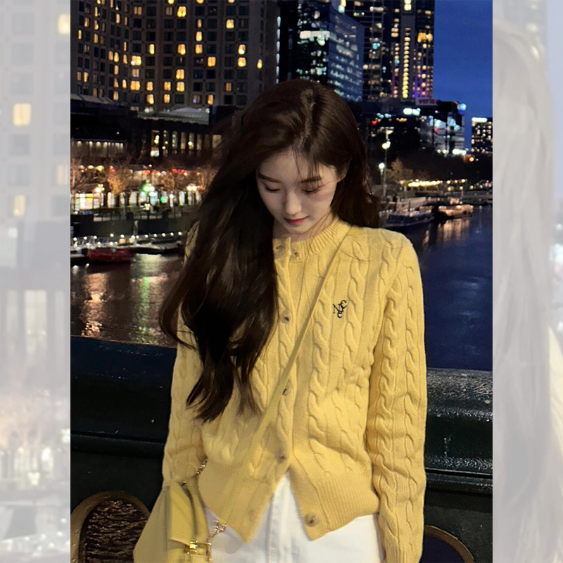 Soft yellow round neck twist sweater jacket for women autumn and winter outer short style small fragrance embroidered knitted cardigan top