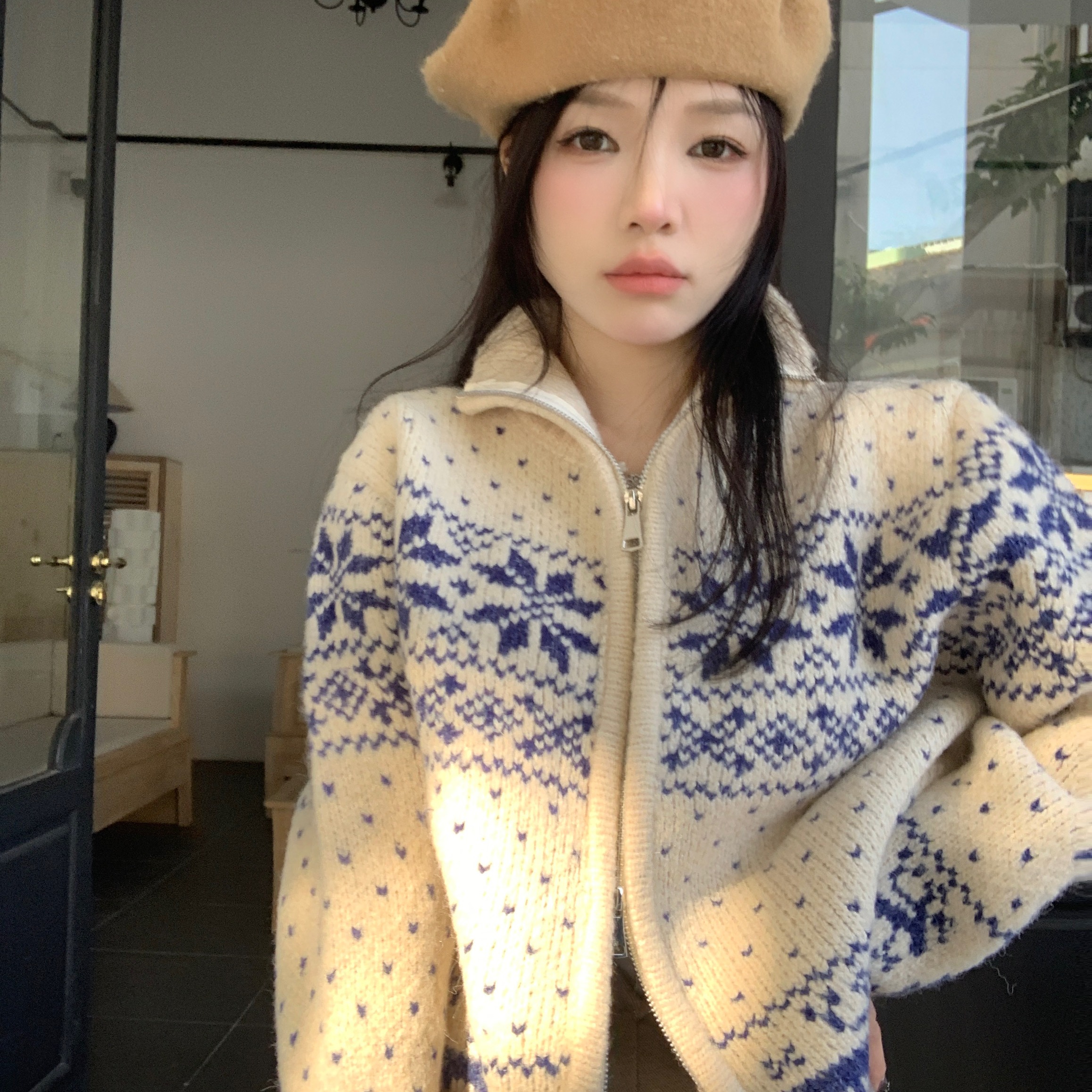 New Japanese vintage style heavy industry stand collar zipper knitted cardigan sweater for women autumn and winter high collar snowflake embroidered jacket