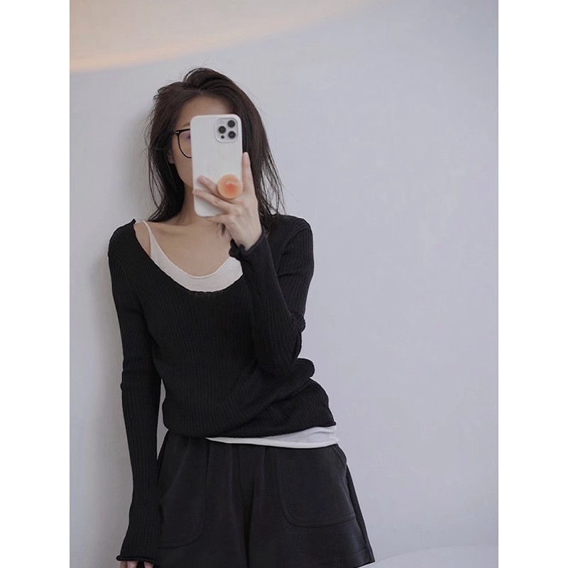 French gentle fake two-piece sweater for women in autumn design niche loose outer wear sweet and spicy style bottoming shirt top