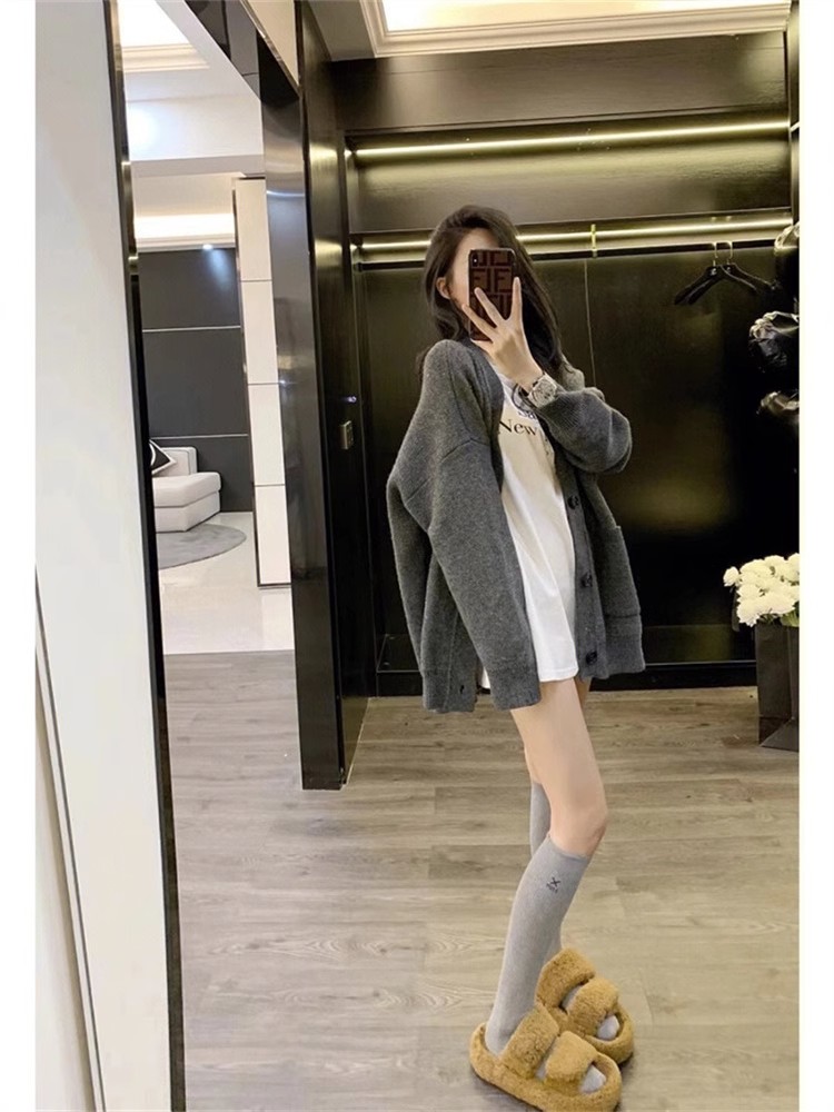 European station trendy brand letter loose knitted cardigan for women autumn and winter new soft and waxy casual lazy style thick sweater jacket