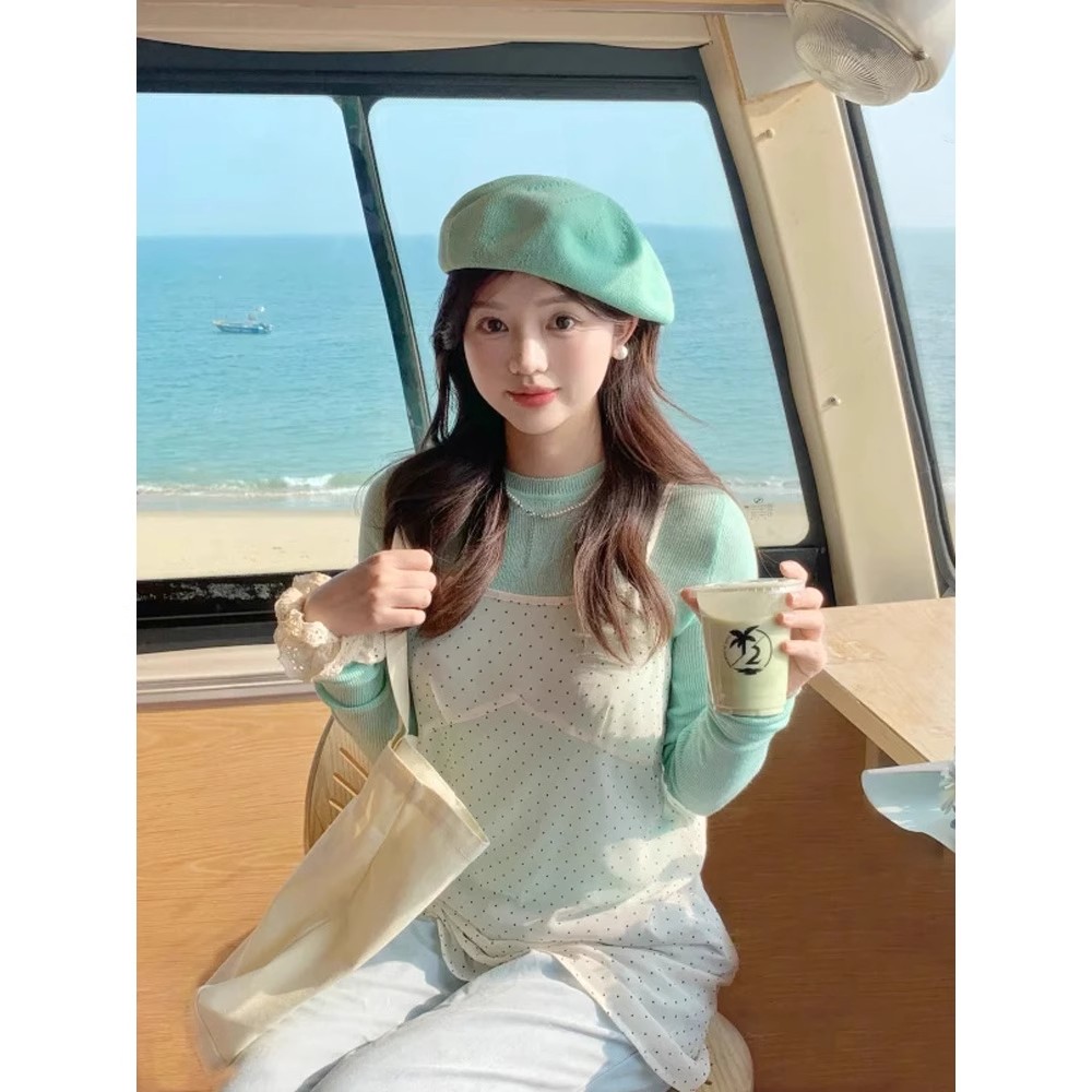 ***Japanese sweet mint green round neck right shoulder long-sleeved T-shirt women's spring elastic slim long-sleeved bottoming shirt top