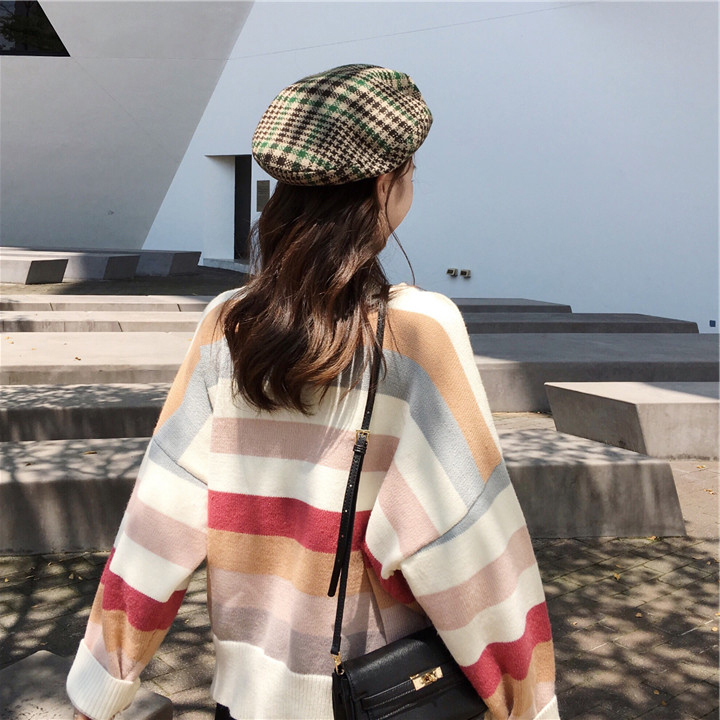 Spring and autumn Korean new loose lazy style top long sleeve color stripe sweater thin sweater