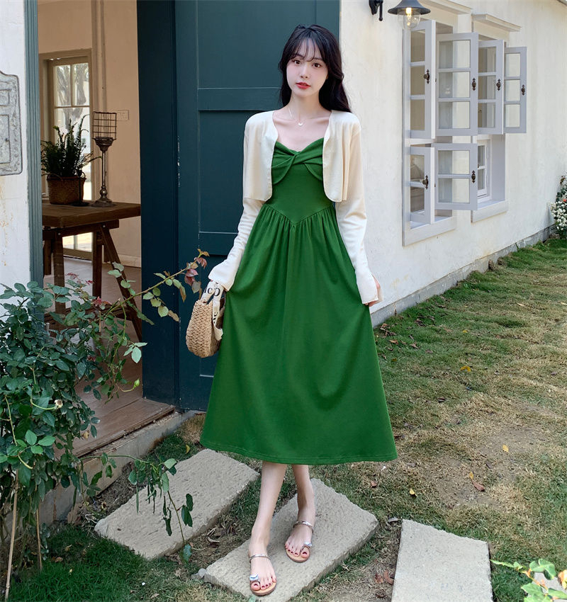墨绿色连衣裙大码女装洋气小众复古法式气质设计感吊带连衣裙套装