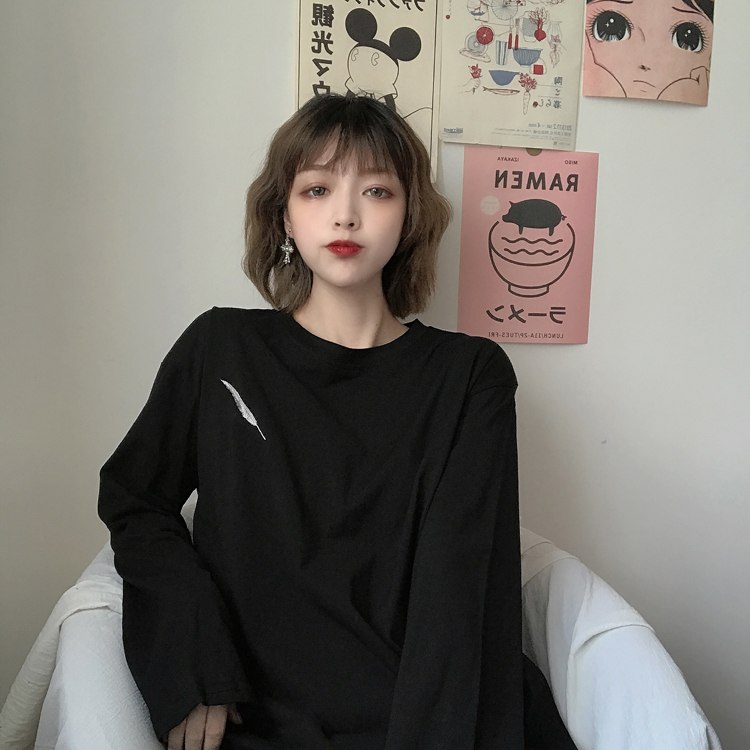 6535 pull frame cotton Korean version net red loose thin black white top round neck printed long sleeve T-shirt women's wear