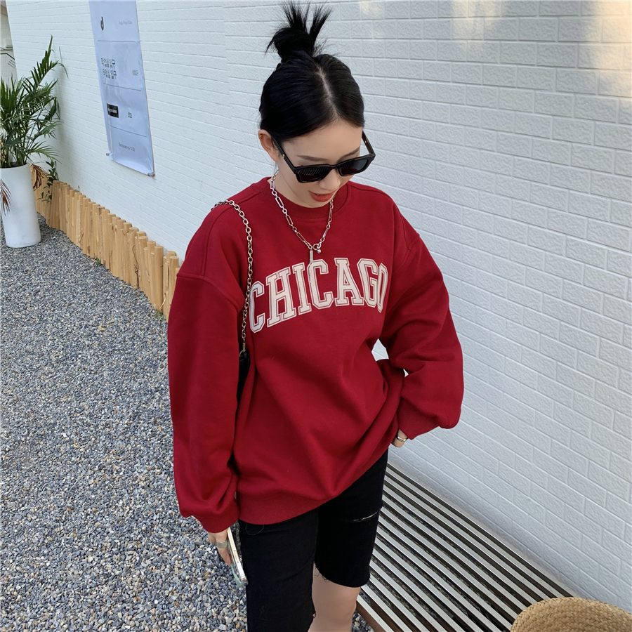 Plus velvet thickened loose round neck pullover casual sweater women's autumn American letter print red top