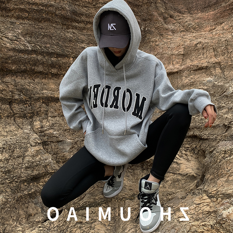 [Tmall/Quality/Thin Style] Heavy Chinese Cotton/Silver Fox Velvet Double-layer Hat MORD Letter Print Sweater