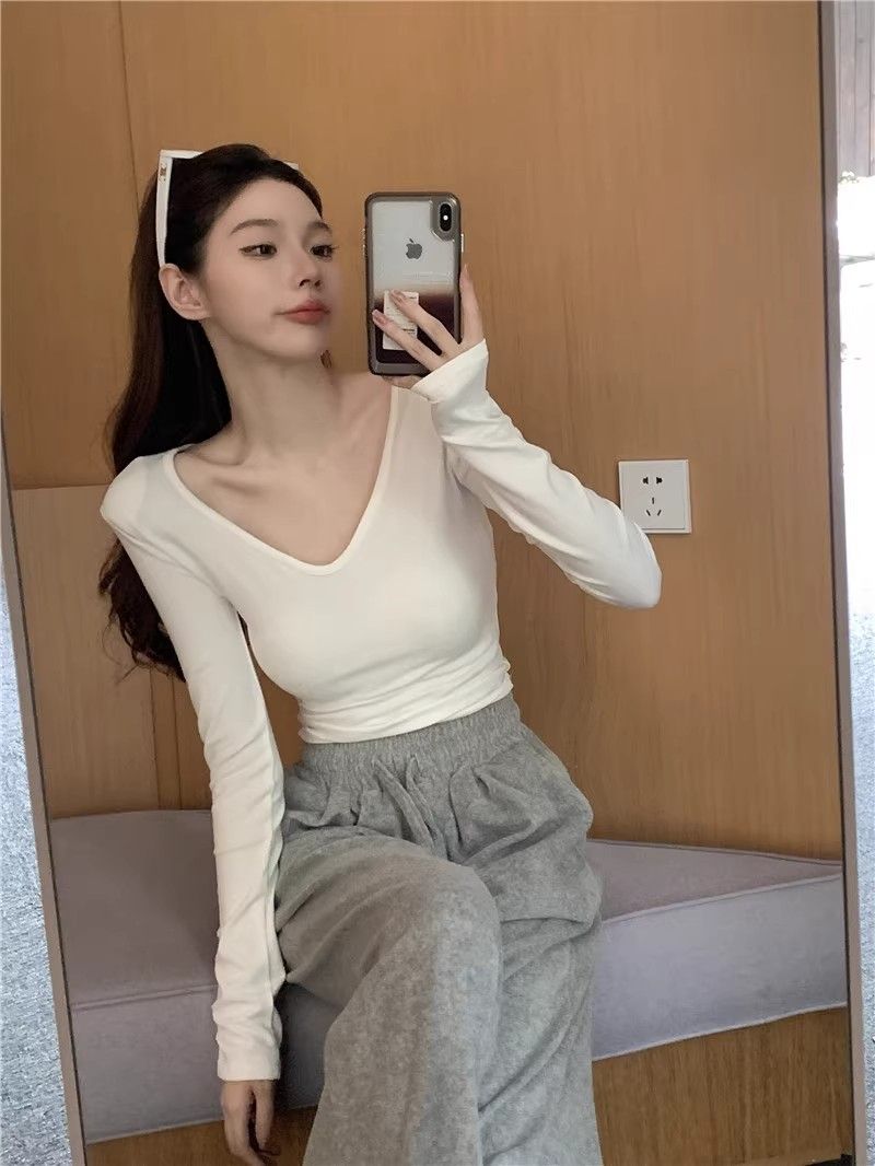 W523] (Free version on all platforms) Threaded Thin Style] Spring and Autumn Thin T-shirt Sexy Slim Long Sleeve Top for Women