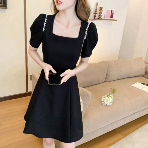 Long and short temperament dress summer 2024 new fat mm slimming French square collar puff sleeves fashionable little black dress