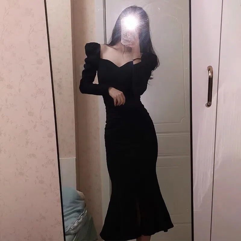 French style high-end chic long-sleeved fishtail hip-hugging dress for women spring and autumn Hepburn style small black long skirt