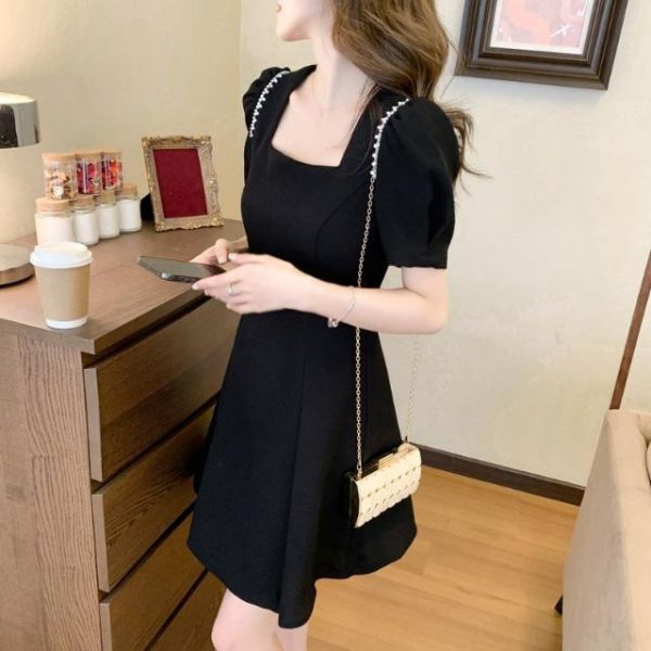 Long and short temperament dress summer 2024 new fat mm slimming French square collar puff sleeves fashionable little black dress