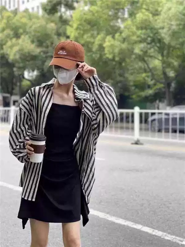 2024 autumn thin forest style retro black striped shirt outer wear women's casual lazy style new shirt trend