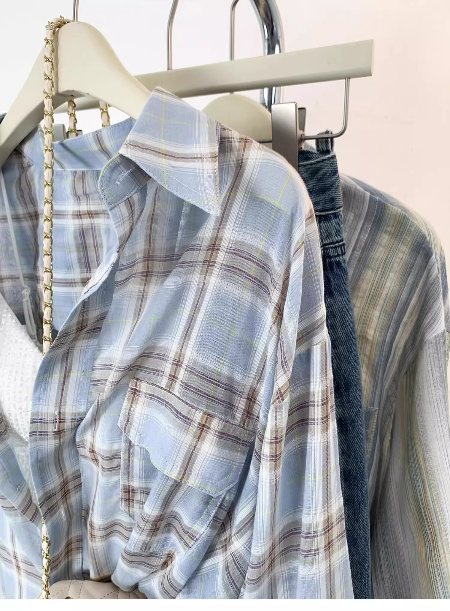 Blue plaid shirt for women 2024 early spring layered outer design niche fashionable outer shirt summer jacket