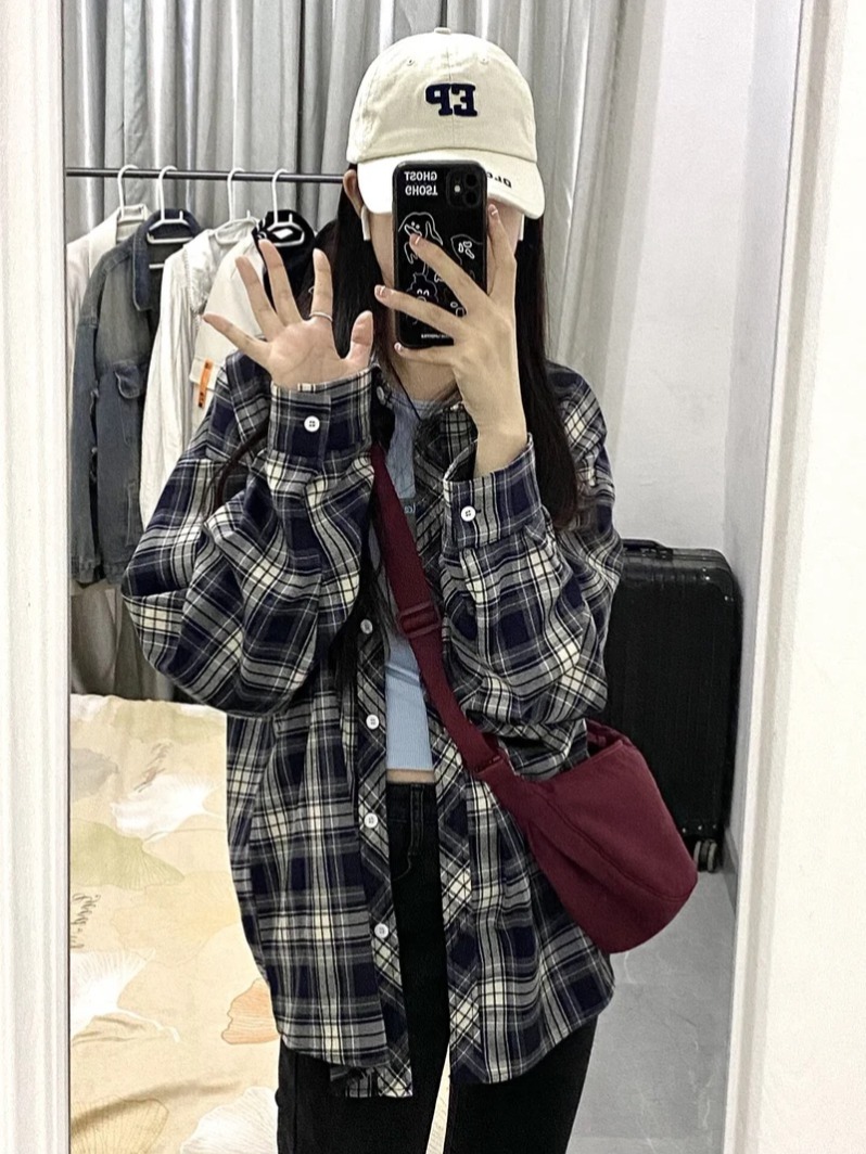 Korean retro long-sleeved plaid shirt jacket for women spring and autumn design loose niche versatile lapel shirt trend