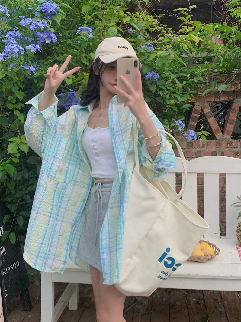 Summer coat, Korean style loose sun protection long-sleeved plaid shirt, lazy design top, mint Mambo style outfit