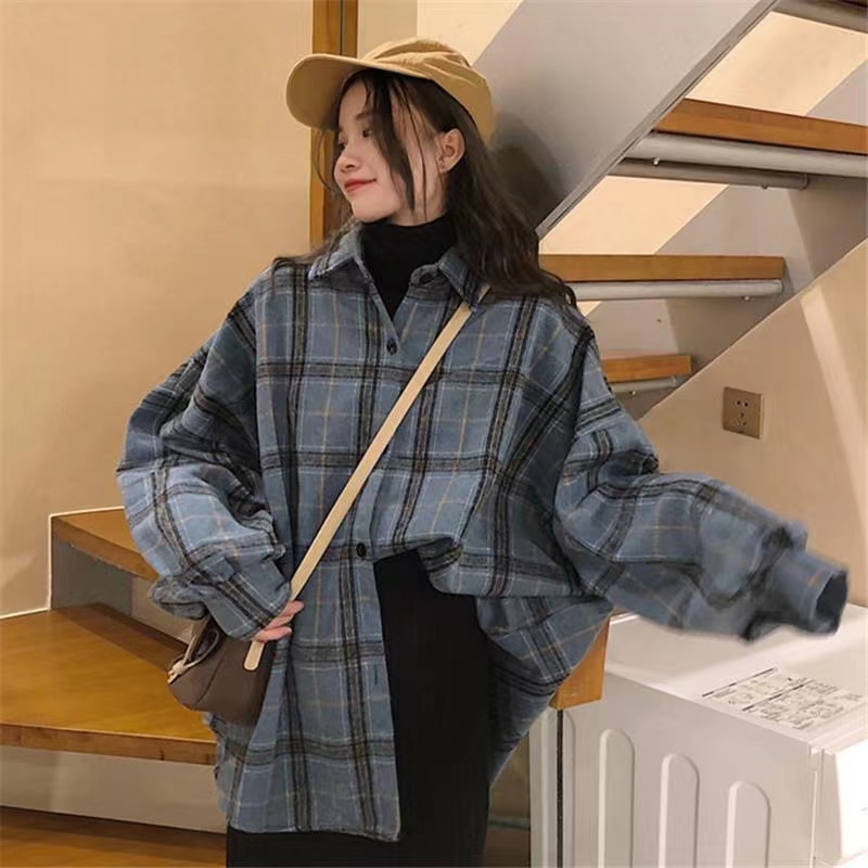 / Long-sleeved plaid shirt for women, autumn and winter outer wear, loose retro Hong Kong style design niche versatile shirt