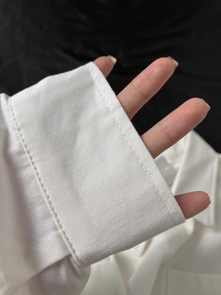 White shirt for women in autumn  new temperament shirt for small people with bottoming long-sleeved tops for commuting formal wear