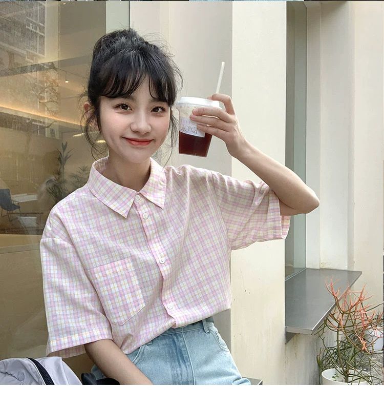 Japanese niche sweet pink plaid short-sleeved shirt for women summer Hong Kong style loose shirt Polo collar cardigan top