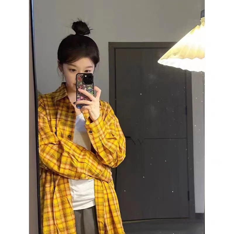 (Original quality) Long-sleeved plaid shirt women's thin spring and autumn shirt design couple's loose jacket