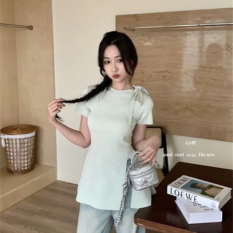 Fashionable temperament short-sleeved sweater for women summer new design bow tie slit round neck chic top