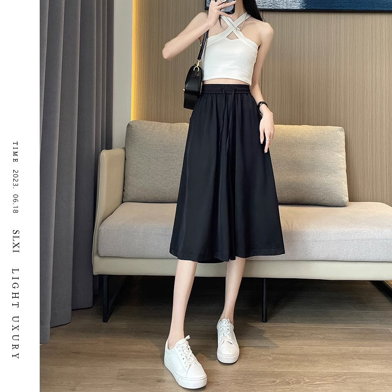 Black wide-leg pants for women summer new style pear-shaped figure fat MM large size loose slimming three-point casual pants skirt breathable