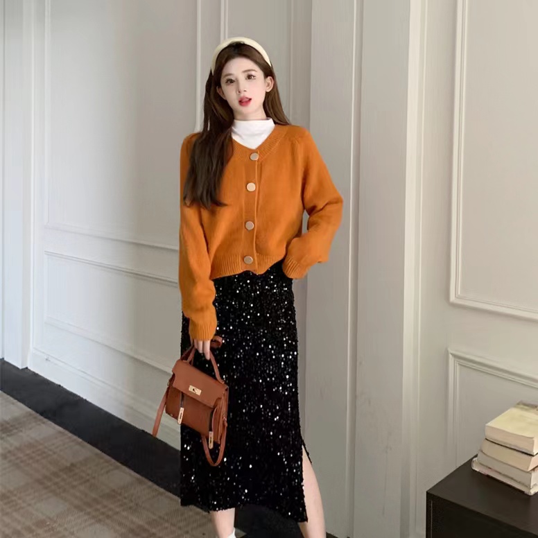 Lazy style solid color long-sleeved sweater for women, new style autumn and winter knitted jacket, slimming top, stylish and covering the flesh