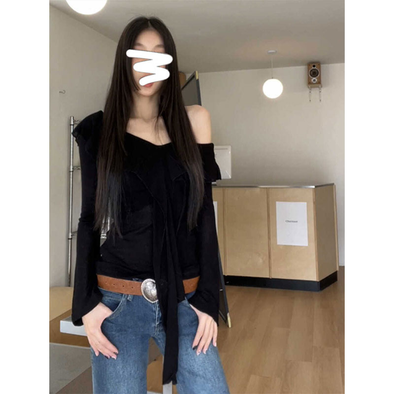 Morning collar [impulse style] Designed ruffled one-shoulder T-shirt for women in early autumn Korean style slim hottie off-shoulder top