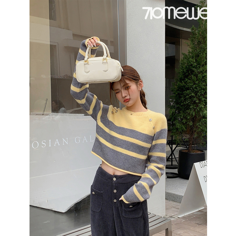 [Quality] Metal buckle contrasting striped sweater women's new loose soft waxy lazy sweater autumn and winter