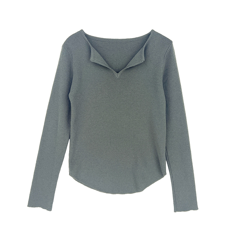 Designed solid color V-neck simple long-sleeved sweater for women in early autumn, lazy style, versatile inner-layer casual top