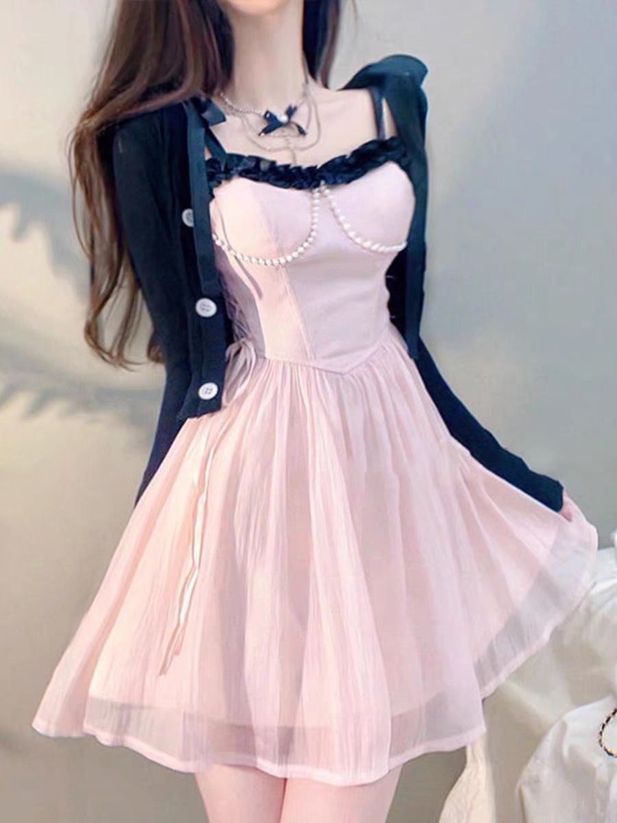 高级感粉色吊带连衣裙女小个子法式生日小礼服气质蓬蓬公主裙裙子