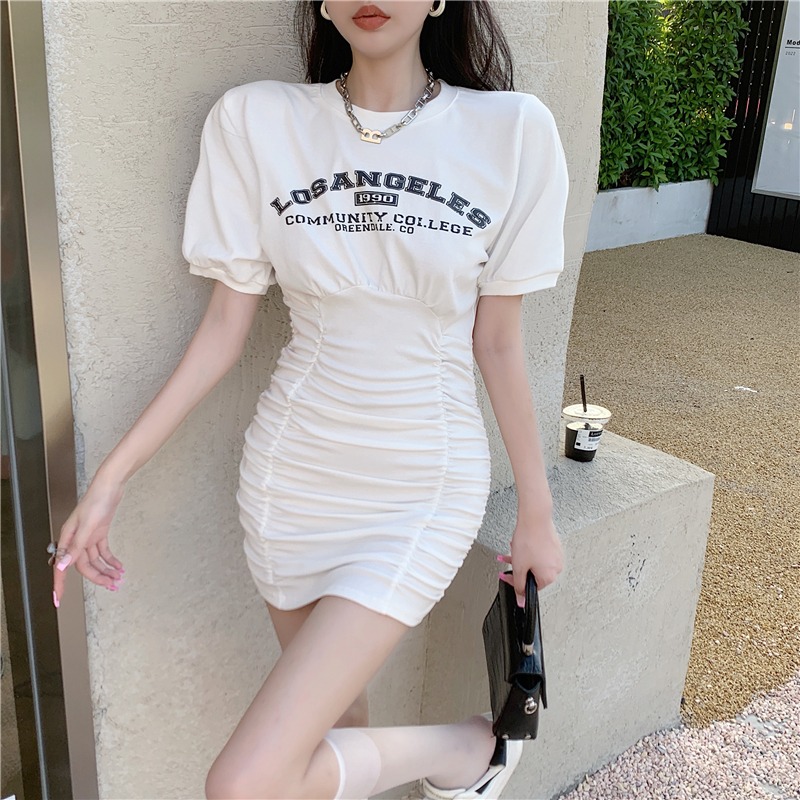 White short-sleeved T-shirt dress for women in summer, sexy hottie with waist bag and hip skirt, chic and high-end skirt